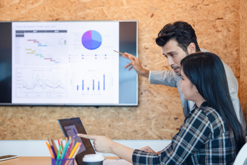 Analytics That Teach