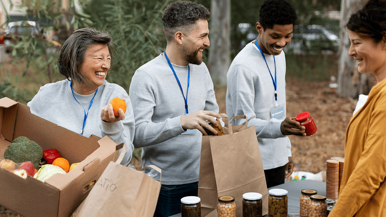 Neighbors to Nation: Practical 2025 Guide to Volunteer & Community Engagement Success